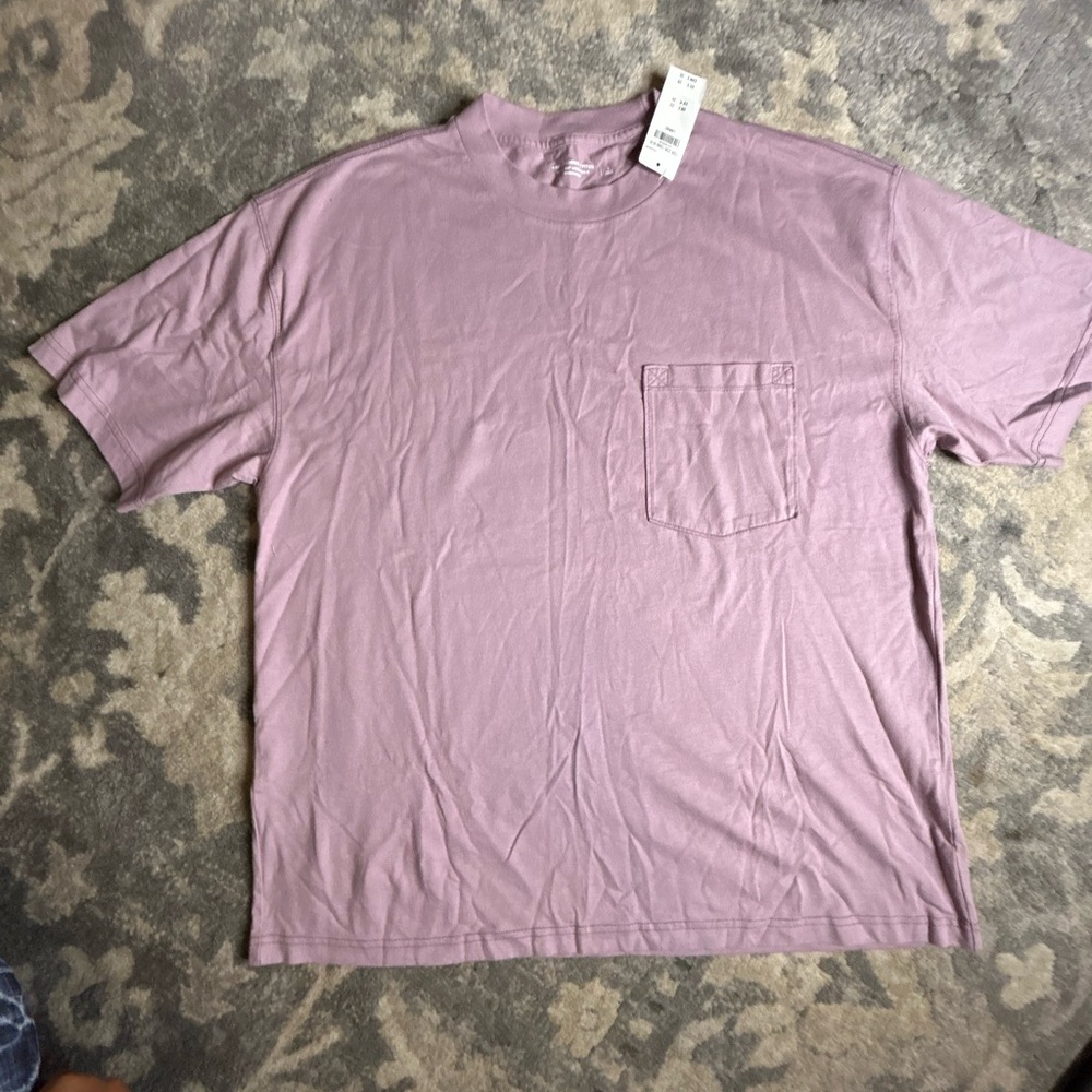 Abercrombie & Fitch Light Purple Men's Short Sleeve Tee